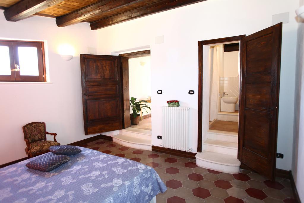 Angelino Home Sulmona Phòng bức ảnh